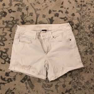 American Eagle White Shorts